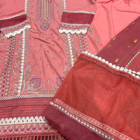 New 3 piece Pakistani dress Sobia nazir cl - Picture 10 of 10